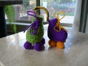 car ornament 1