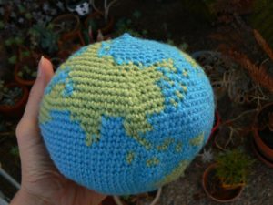 globe-7